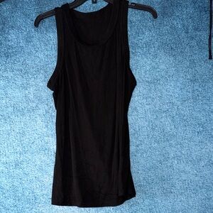 Black Sleeveless Women's Top